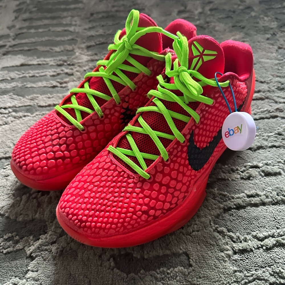 Nike Kobe 6 Reverse Grinch